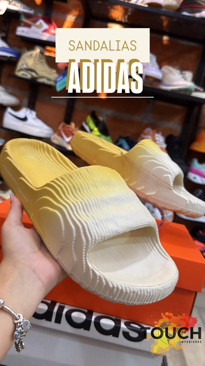 SANDALIAS ADILETTE 22 (19595)