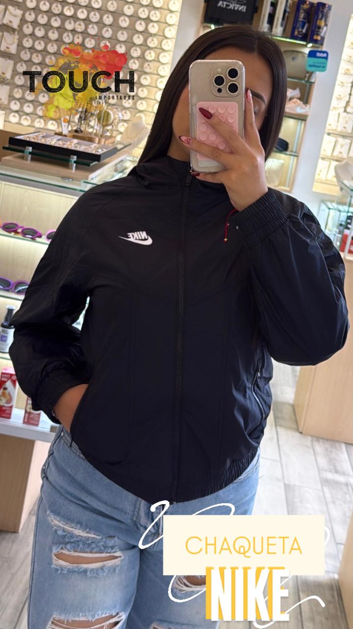 CHAQUETA NIKE