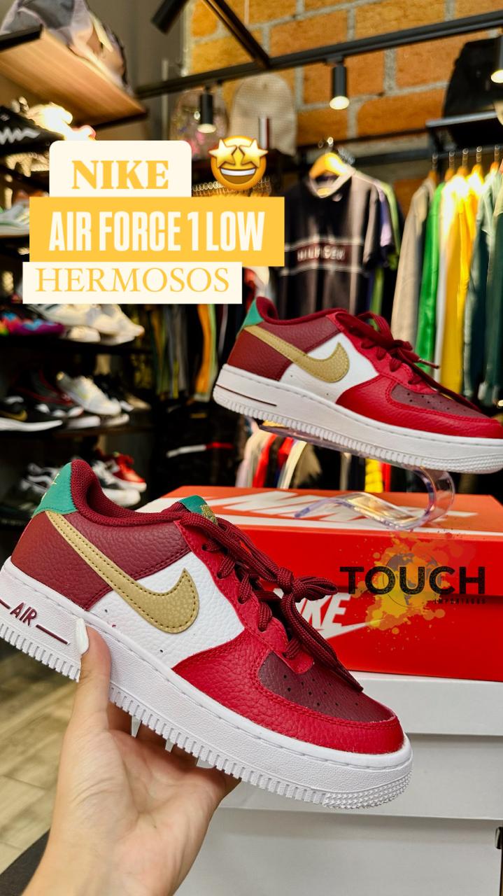 NIKE AIR FORCE 1 LOW GS CHRISTMAS 2021 (17474)