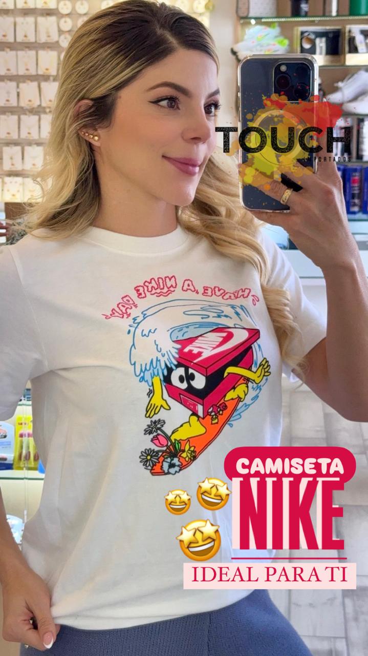 CAMISETA NIKE MUJER (18012)