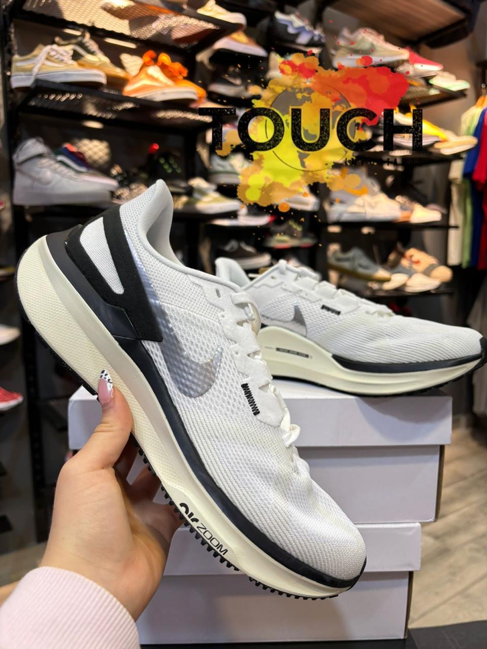 NIKE Air Zoom Pegasus 39