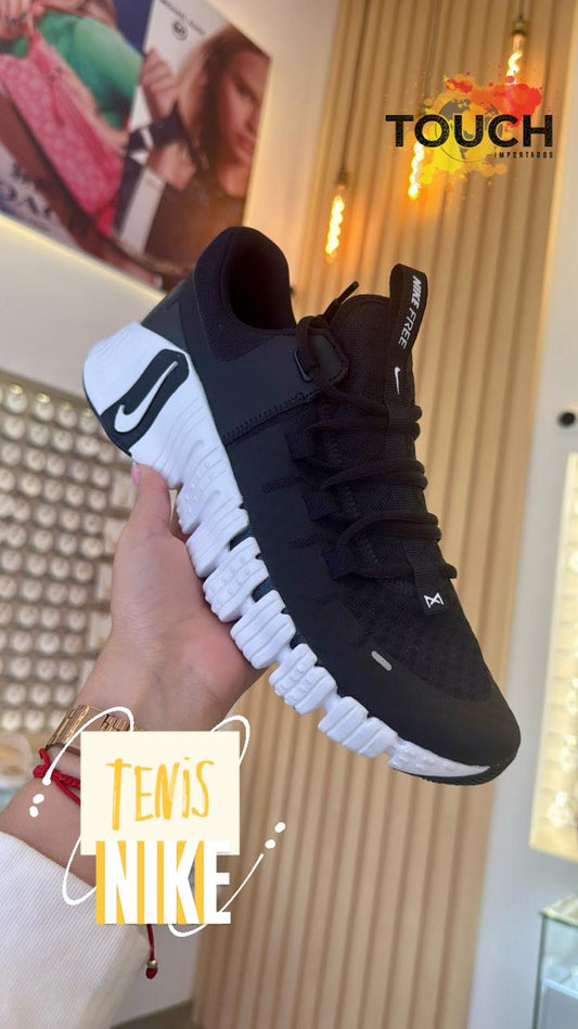👟 NIKE FREE METCON 5