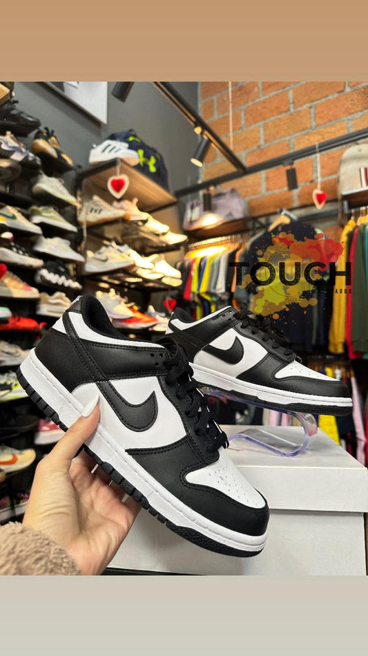 ⚫⚪ NIKE DUNK LOW PANDA ⚪⚫
