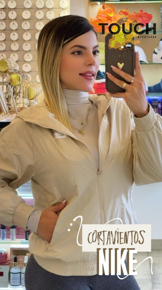 CHAQUETA NIKE