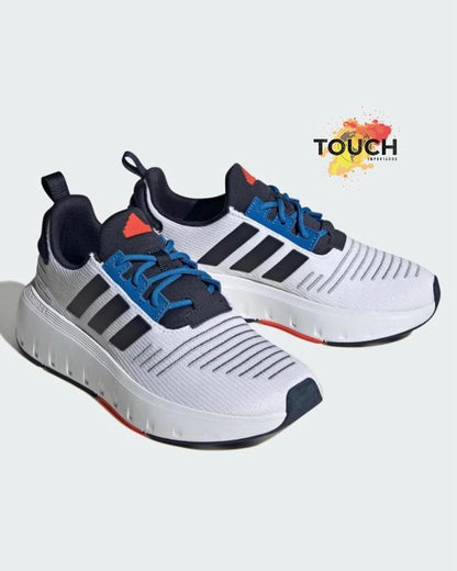 ADIDAS SWIFT RUN 23