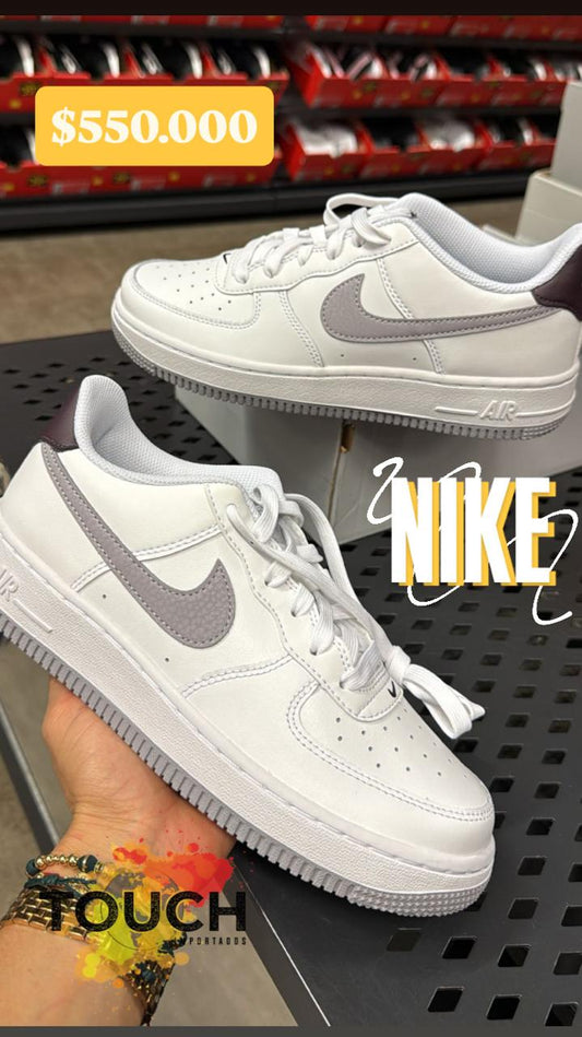 TENIS NIKE