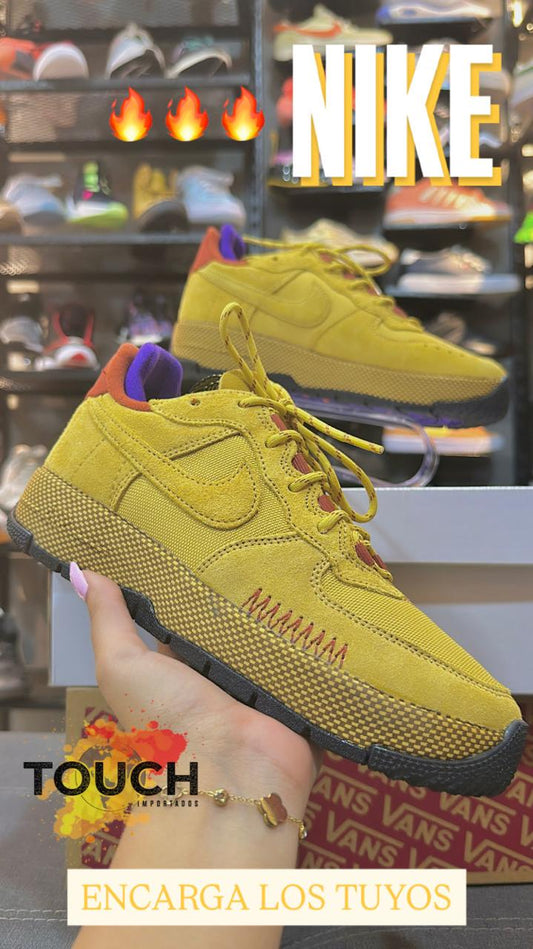 NIKE AIR FORCE 1 WILD (17772)