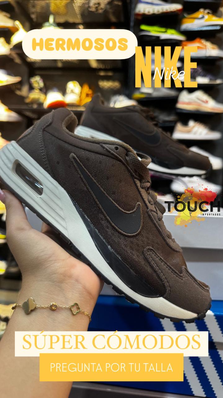 NIKE AIR MAX SOLO (16005)