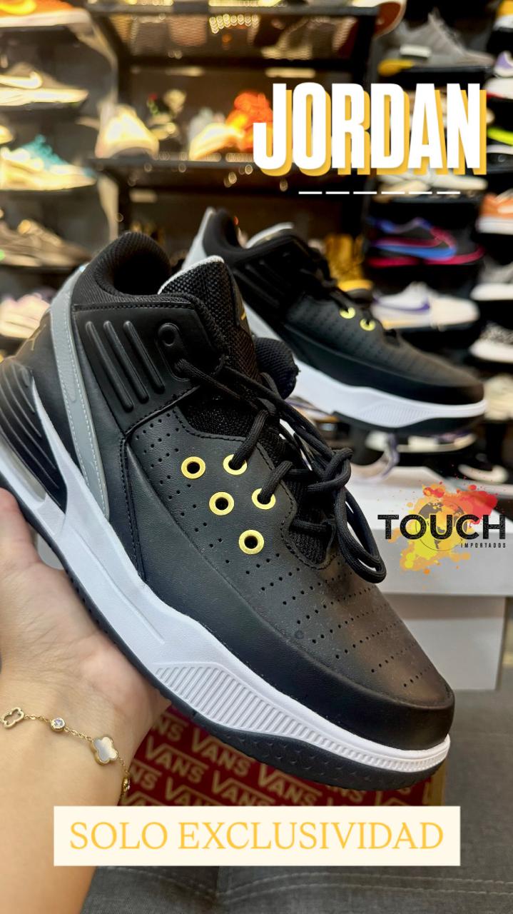 JORDAN MAX AURA 5 (15432)