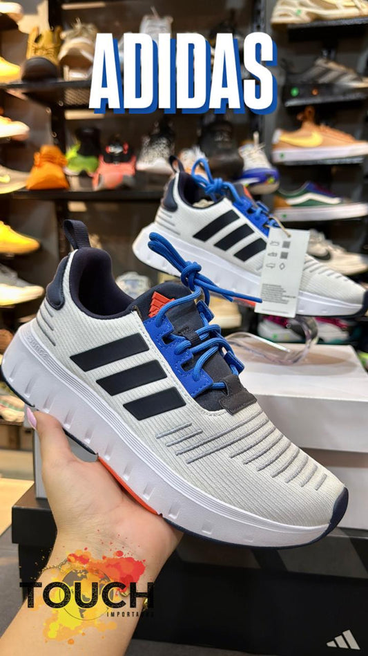 ADIDAS SWIFT RUN 23 (13930)