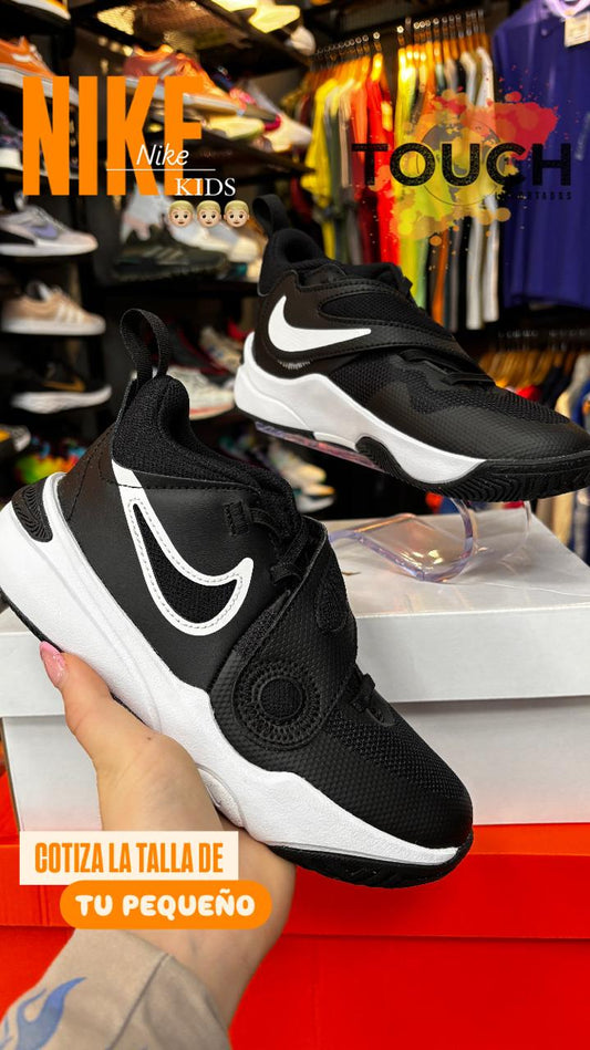 NIKE TEAM HUSTLE D 11 (18344)