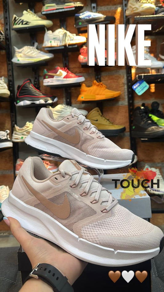 NIKE RUN SWIFT 3 (10544)