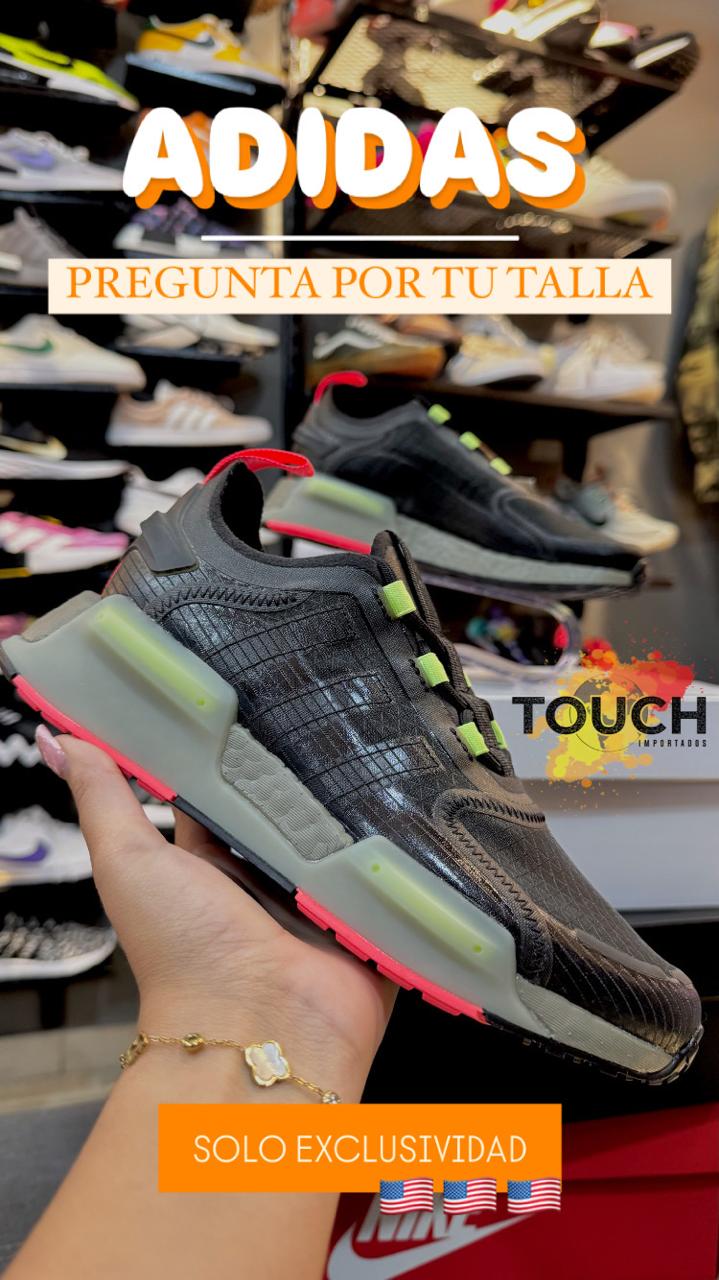 ✨ ADIDAS NMD R1 V3 BLACK/NEON ✨