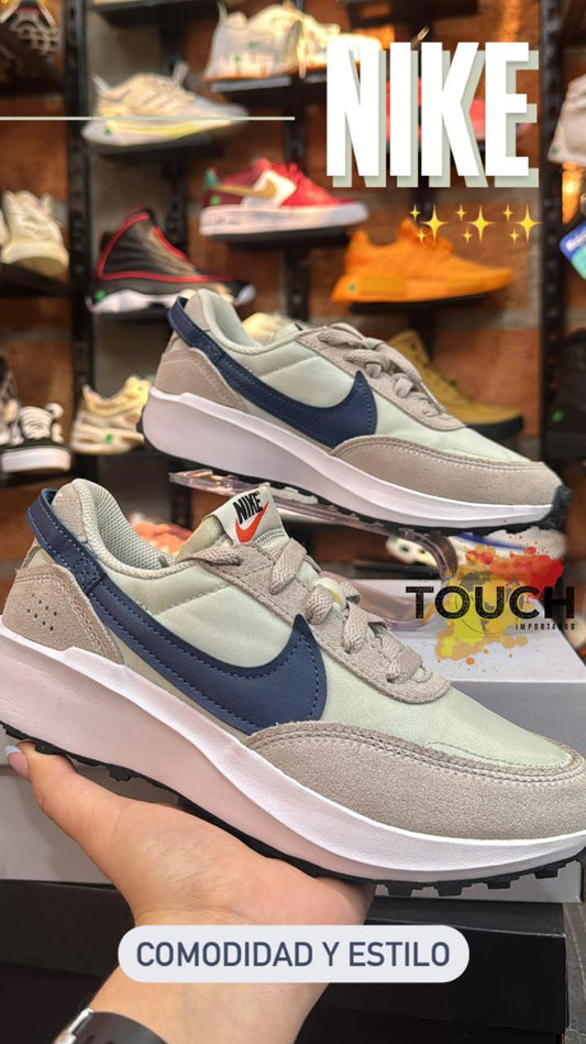 🌀 NIKE WAFFLE DEBUT